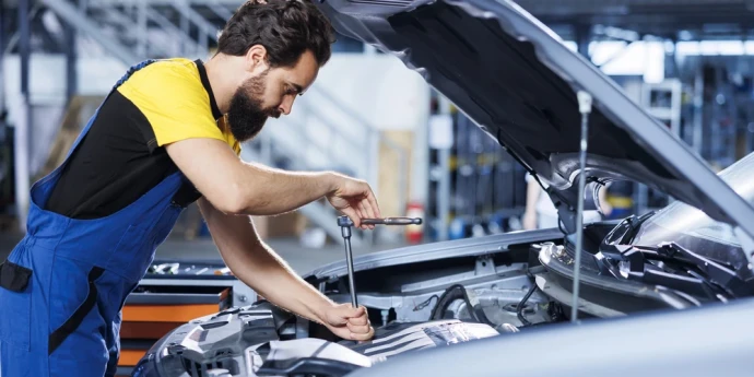 Mali i veliki servis automobila