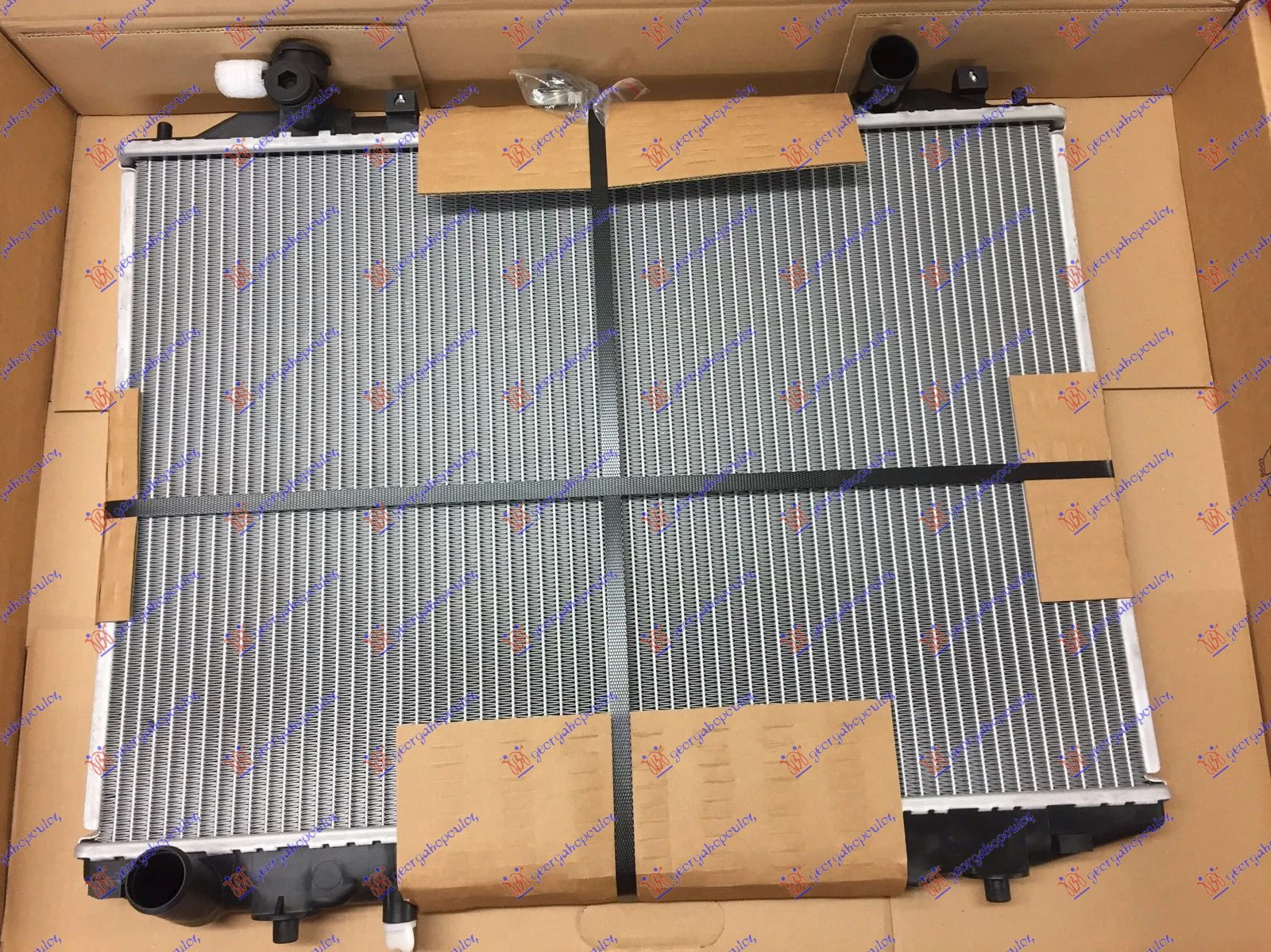 HLAD.MOT. 2.6 BENZ-2.5DTD+/-A/C(45x63.5)