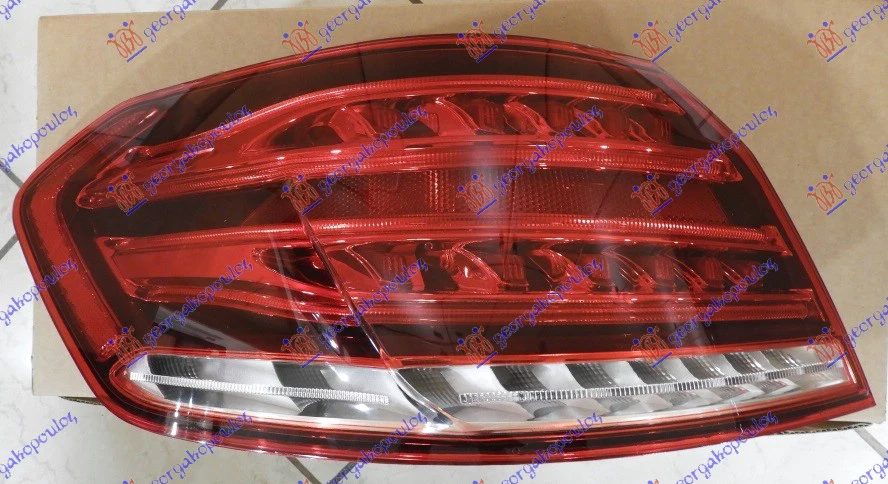 STOP LAMPA SPOLJ. CELA LED (CRNO KUCIS)